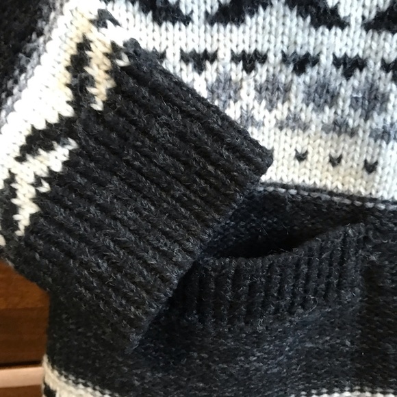 Sansara Sweater 30% wool - Picture 7 of 9